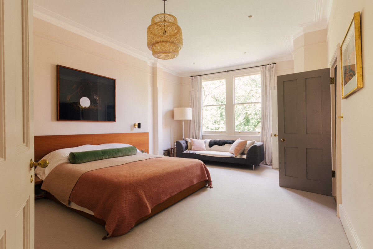 master-bedroom-sitting-area-nordroom