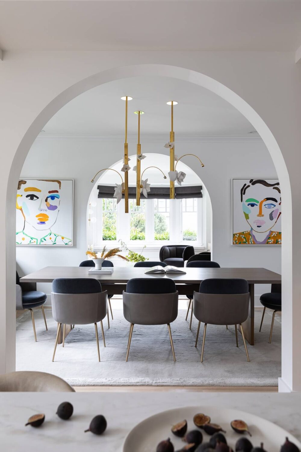 arched-doorways-dining-room-gillian-segal-design-vancouver-nordroom