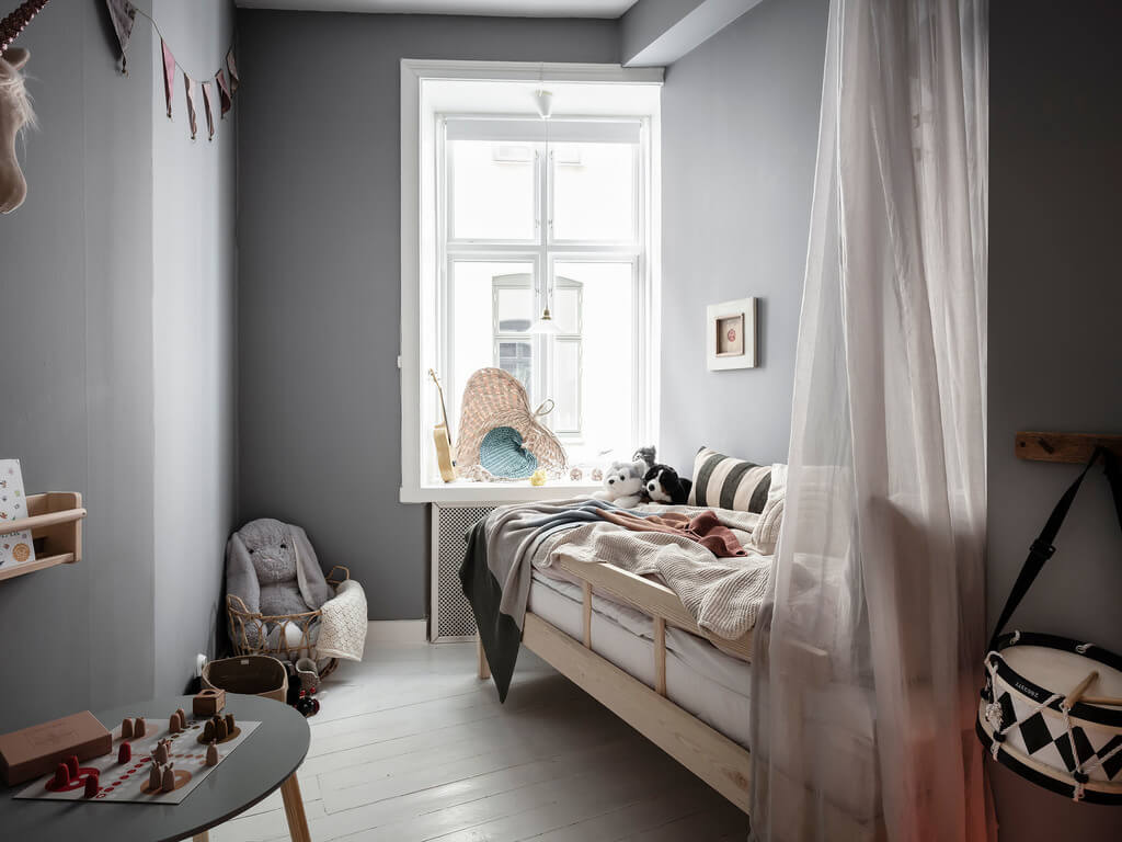 cozy-gray-kids-bedroom-nordroom