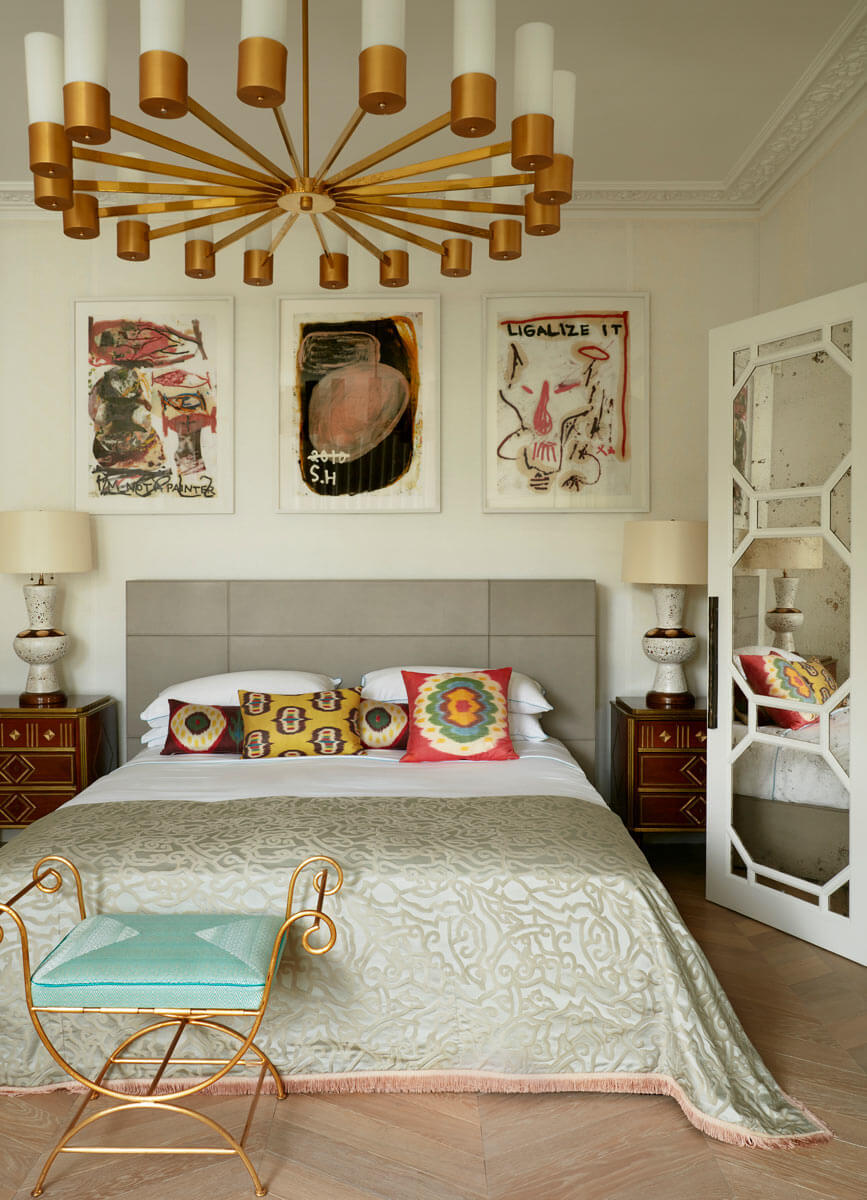 maddux-creative-interior-design-notting-hill-house-london-bedroom-chandelier-nordroom