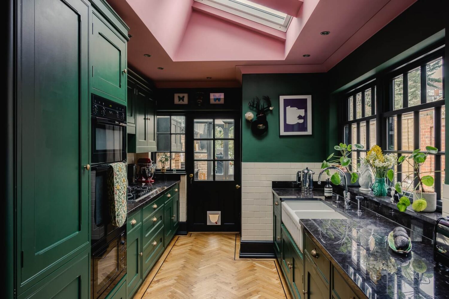 green-kitchen-pink-ceiling-edwardian-home-nordroom