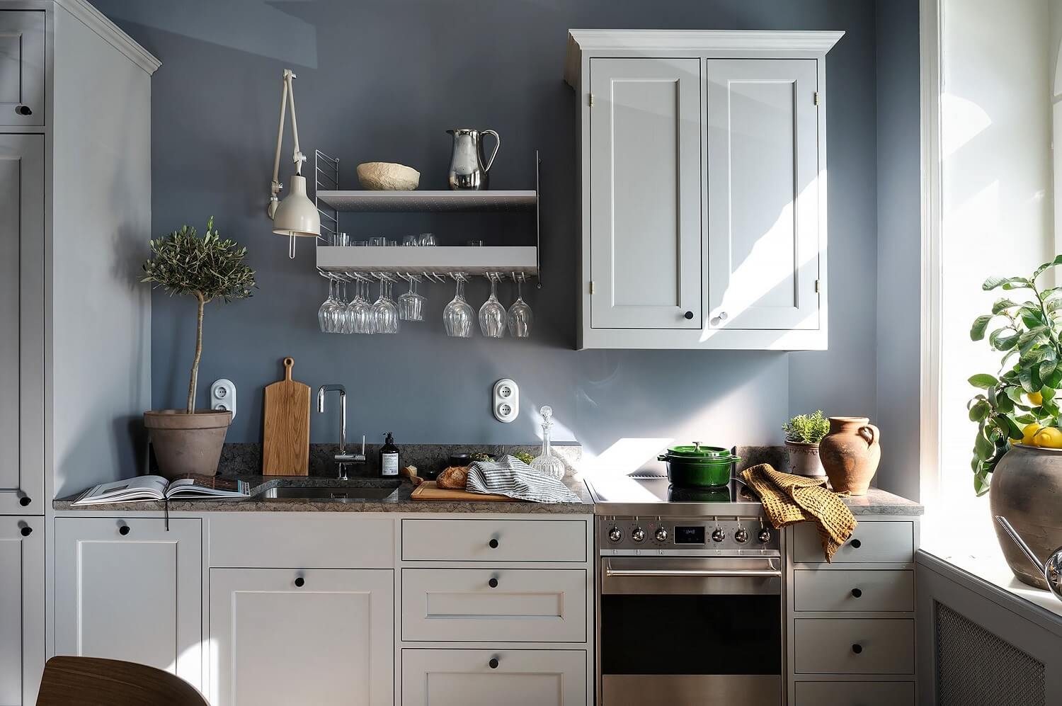 light-gray-kitchen-blue-studio-apartment-nordroom