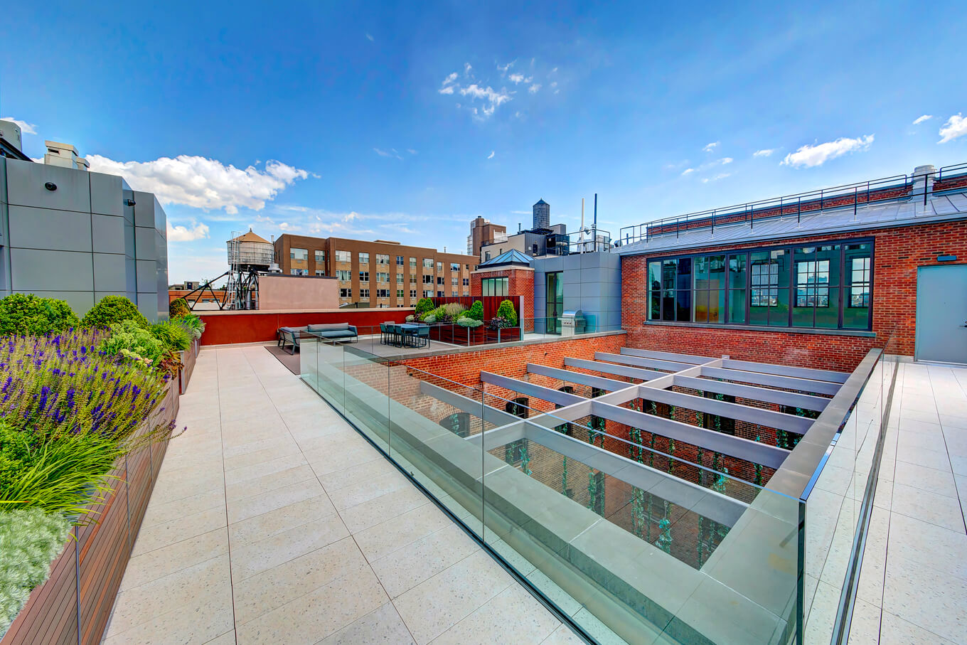 roof-terrace-jonah-hill-loft-manhattan-new-york-nordroom