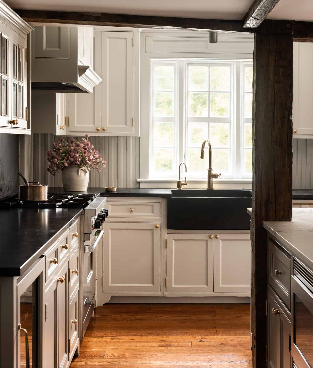 Heidi-Caillier-Design-Hudson-Valley-farmhouse-kitchen-old-beams-english-kitchen-Nordroom