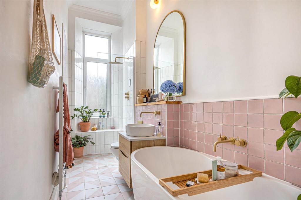 bathroom-green-tiles-arched-mirror-freestanding-bath-shower-nordroom