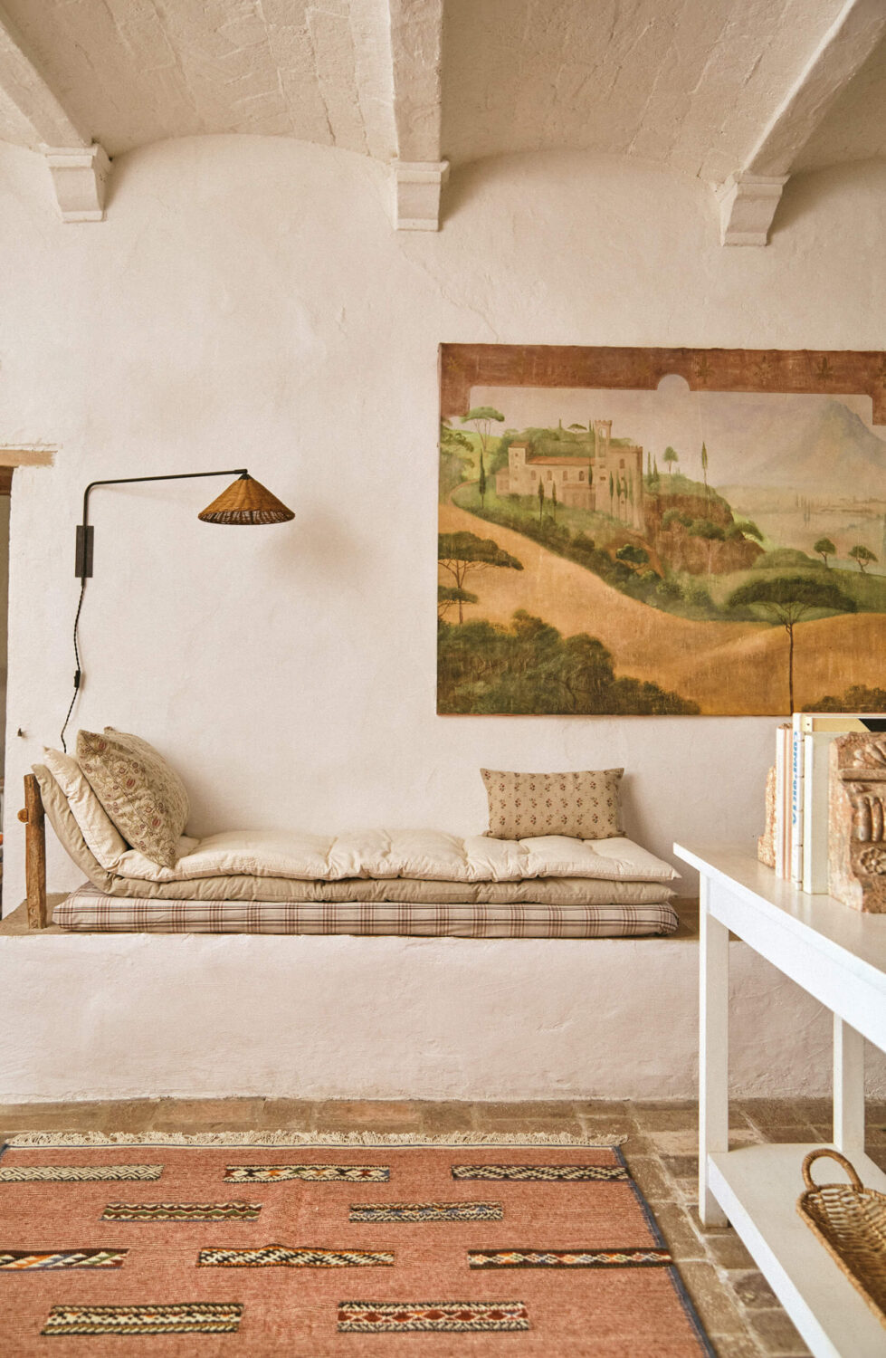 built-in-bench-mediterranean-style-farmhouse-tuscany-nordroom