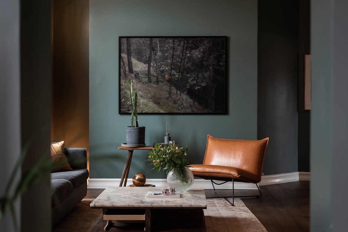 green-sitting-room-moody-home-nordroom