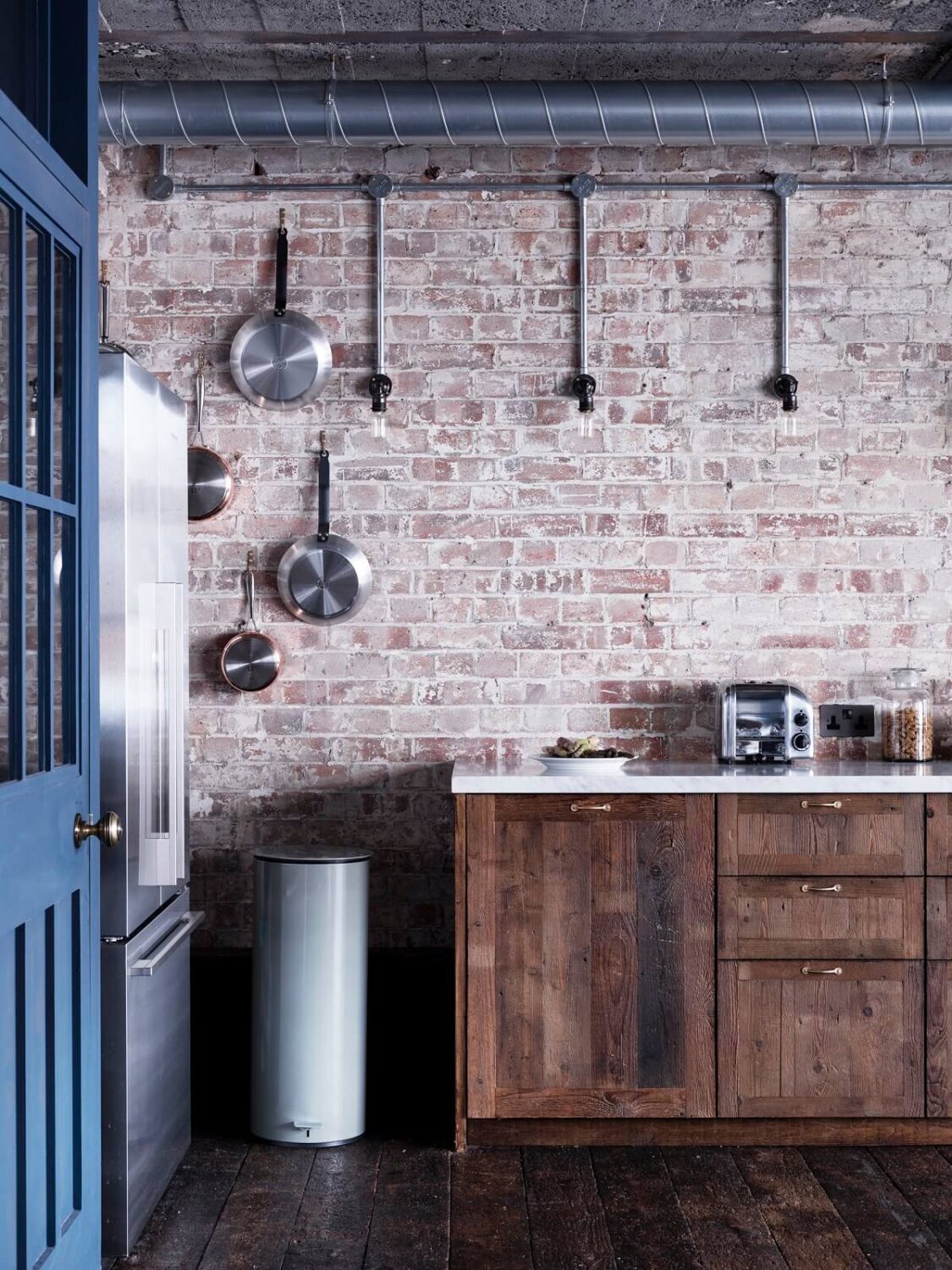 mark-lewis-interior-design-kitchen-exposed-brick-nordroom