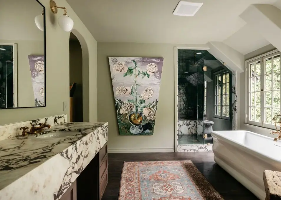 master-en-suite-bathroom-green-tiles-marble-bath-nordroom