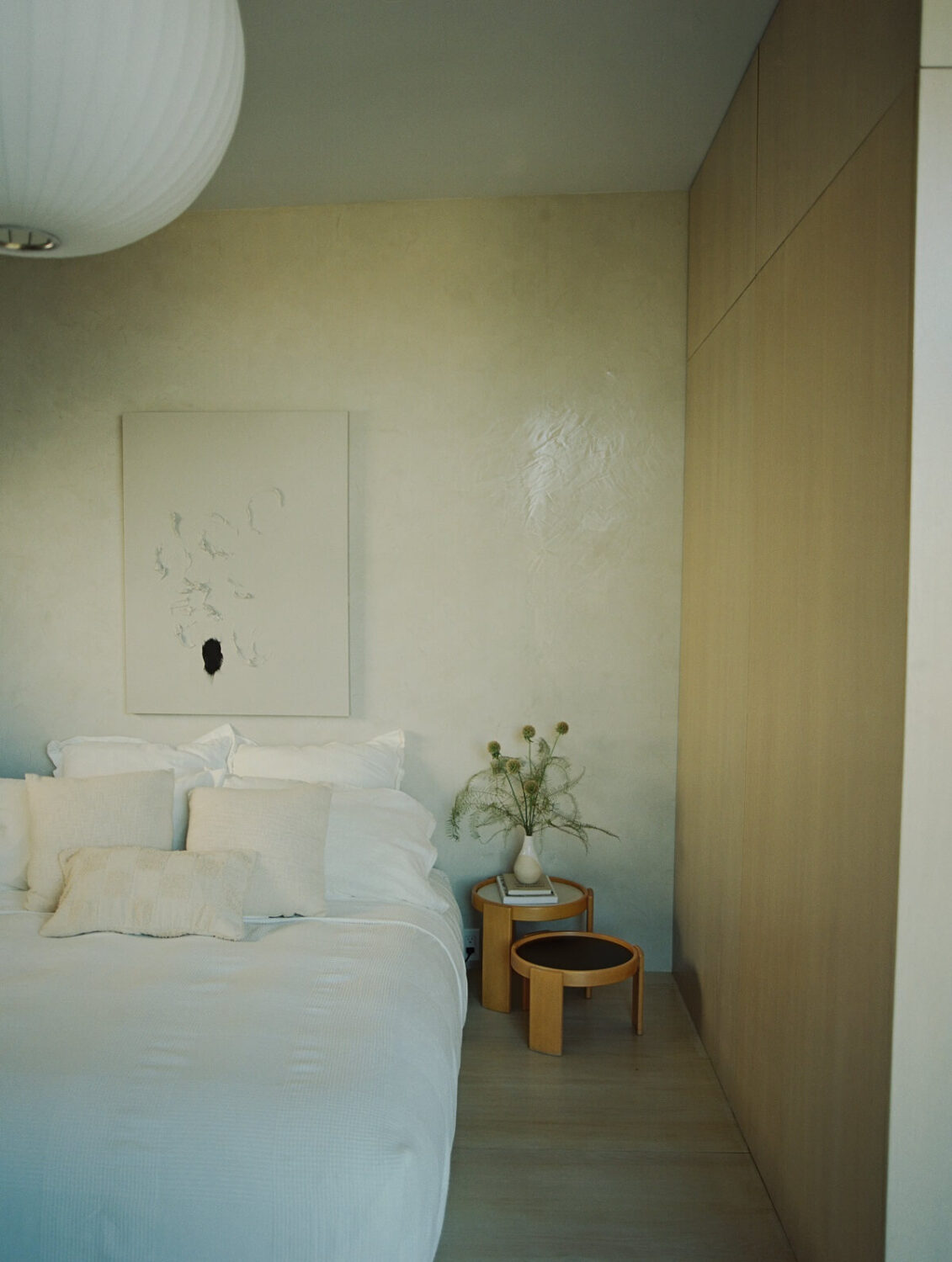 minimalistic-scandinavian-style-bedroom-los-angeles-nordroom