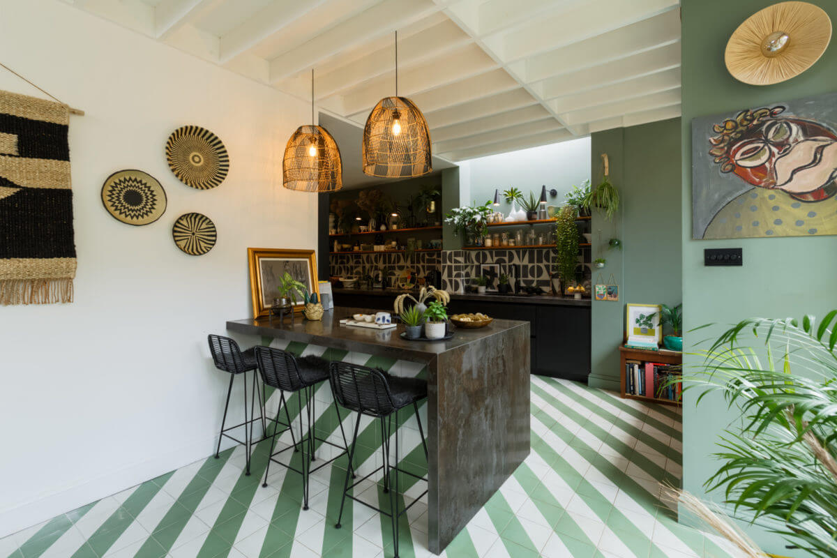 black-breakfast-island-green-walls-kitchen-nordroom