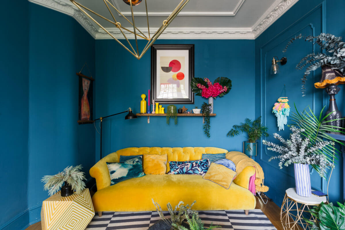 blue-sitting-room-yellow-sofa-period-details-colorful-maximalist-home-london-nordroom