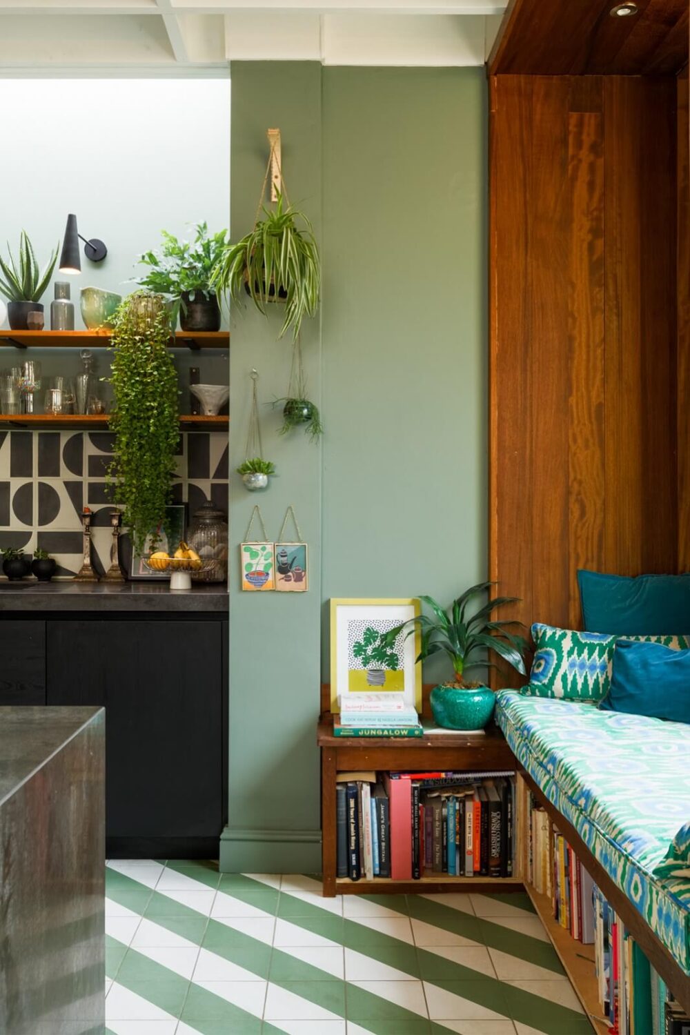 kitchen-green-walls-window-seat-book-storage-reading-nook-nordroom