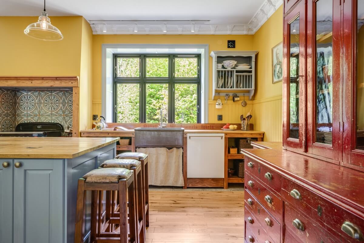 kitchen-yellow-walls-red-vintage-cabinet-nordroom