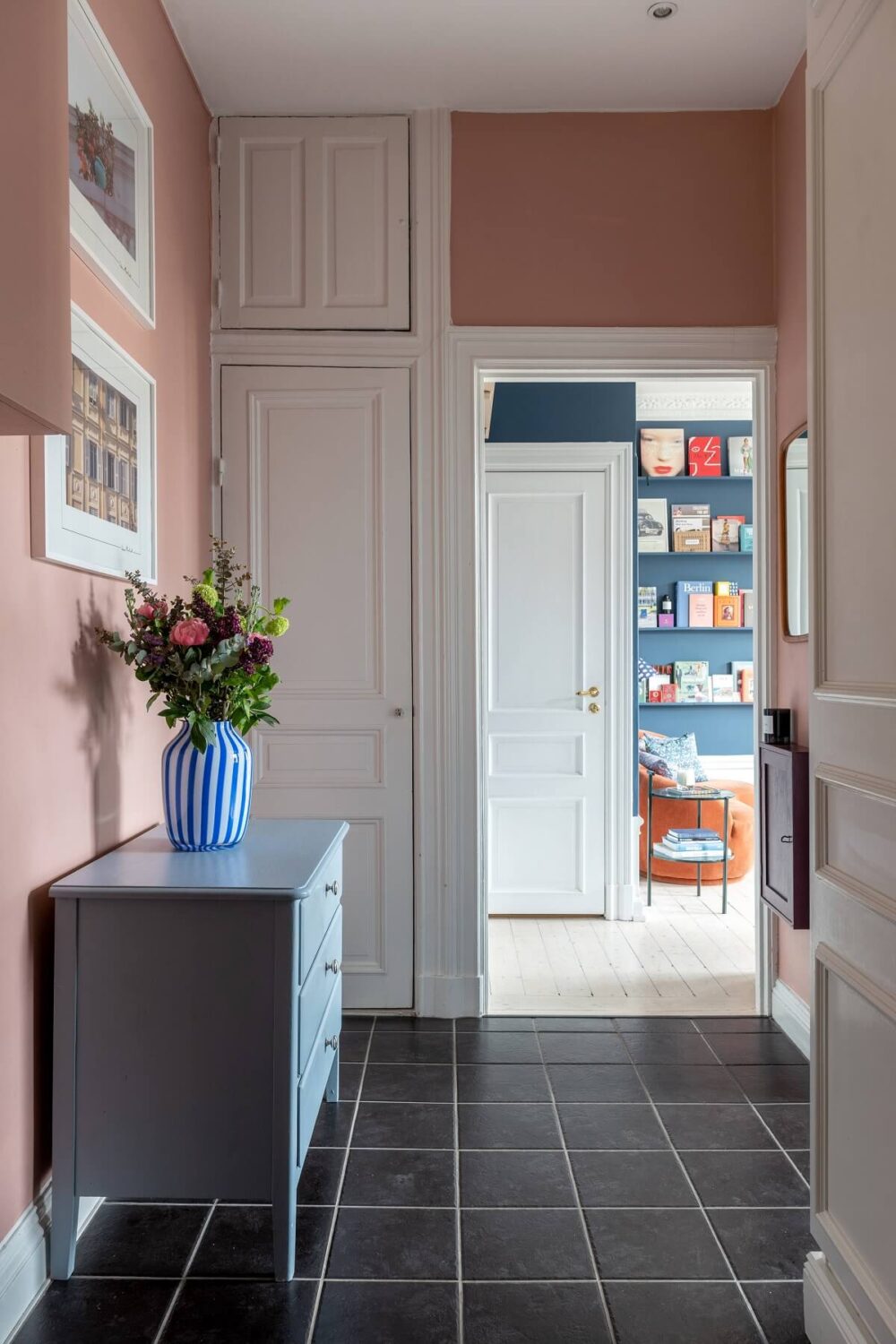 pink-hallway-blue-cabinet-nordroom