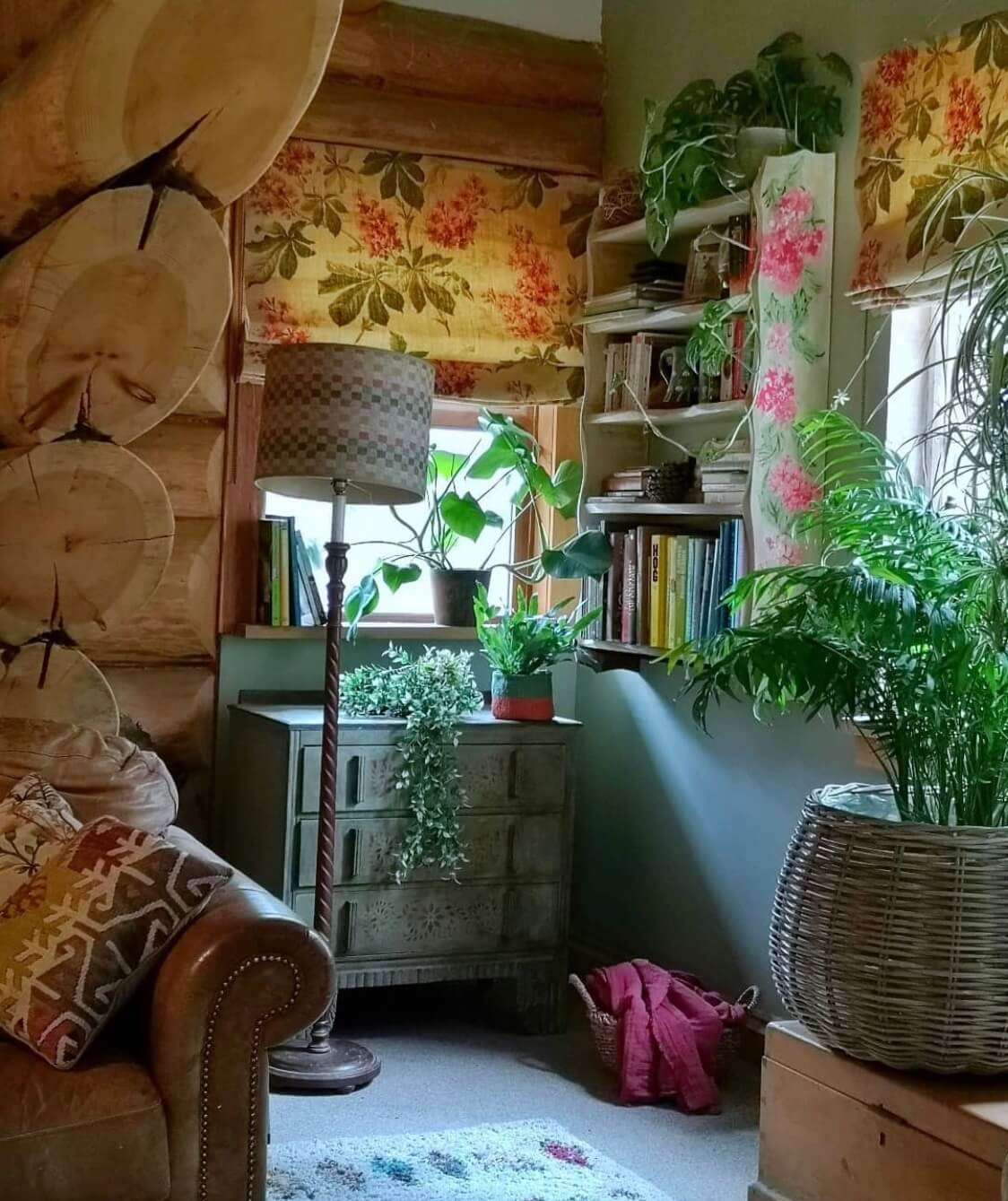 living-room-floral-curtains-log-house-scottish-highlands-nordroom