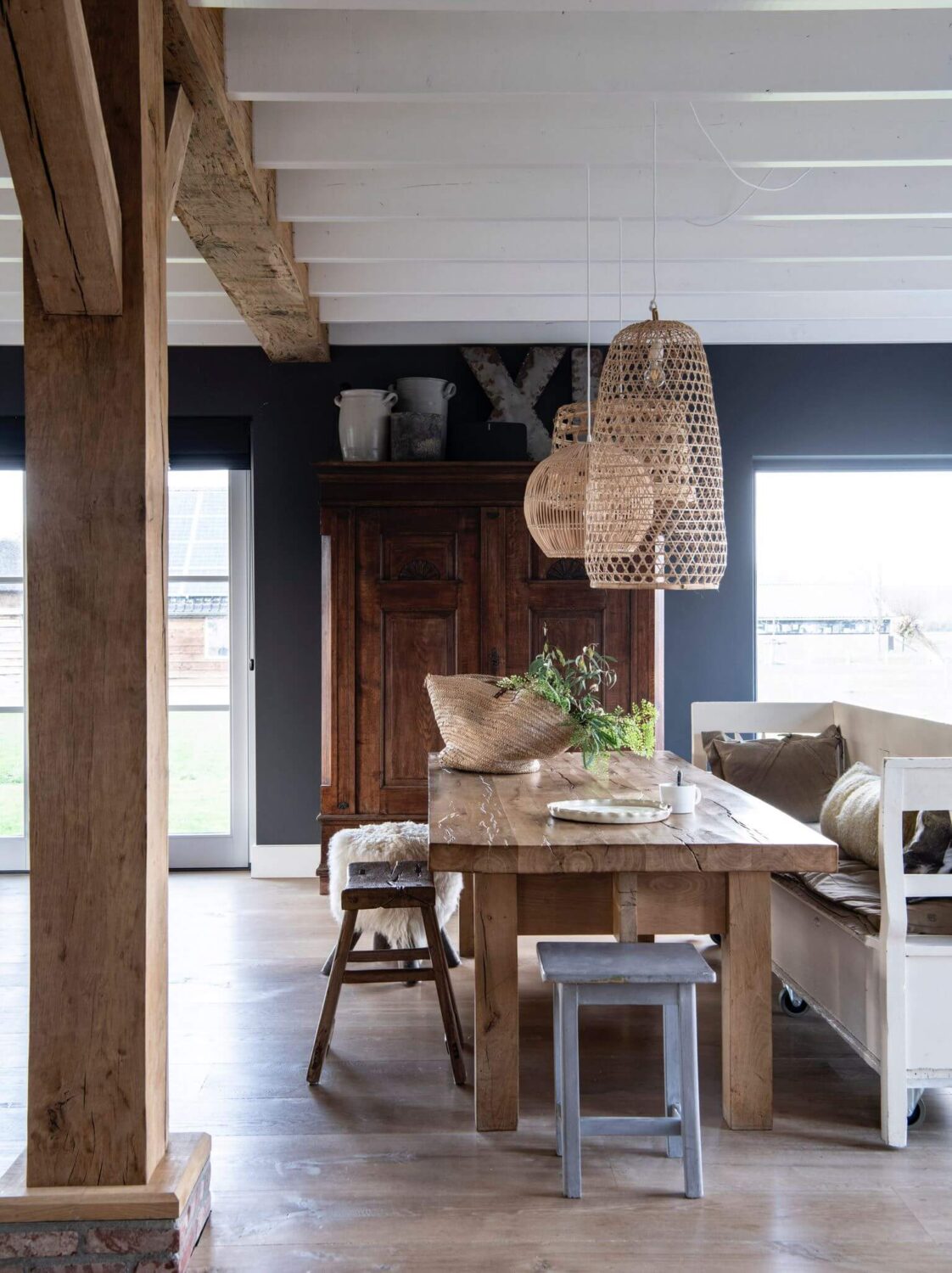 rustic-dining-space-country-house-netherlands-nordroom