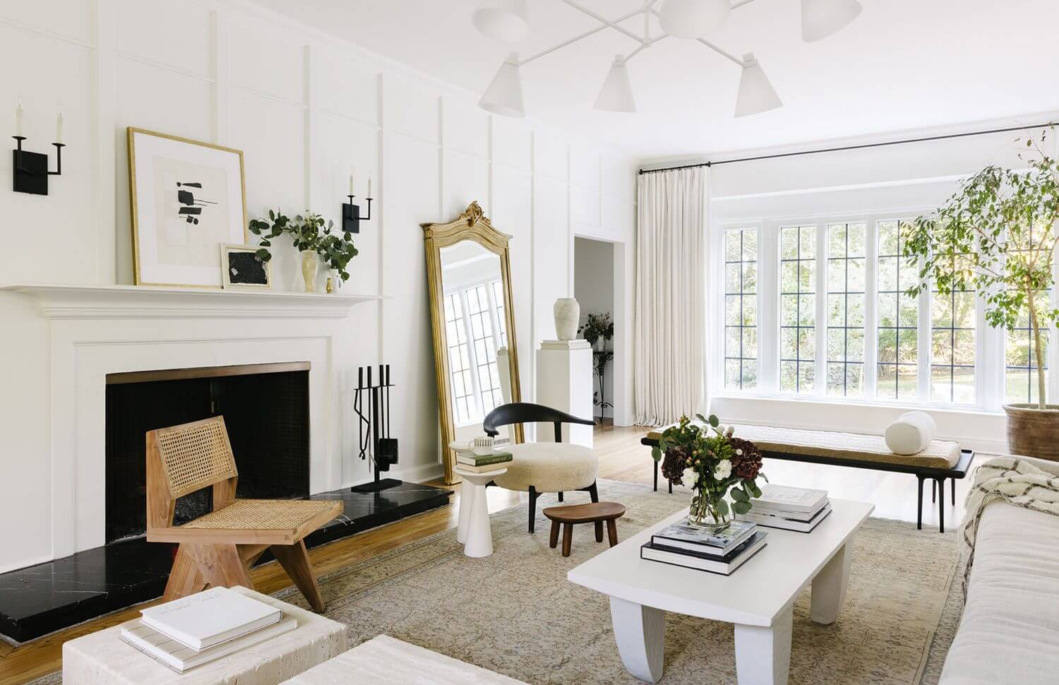 benjamin moore simply white classic paint colors living room nordroom The Best Classic Paint Colors For A Timeless Living Room