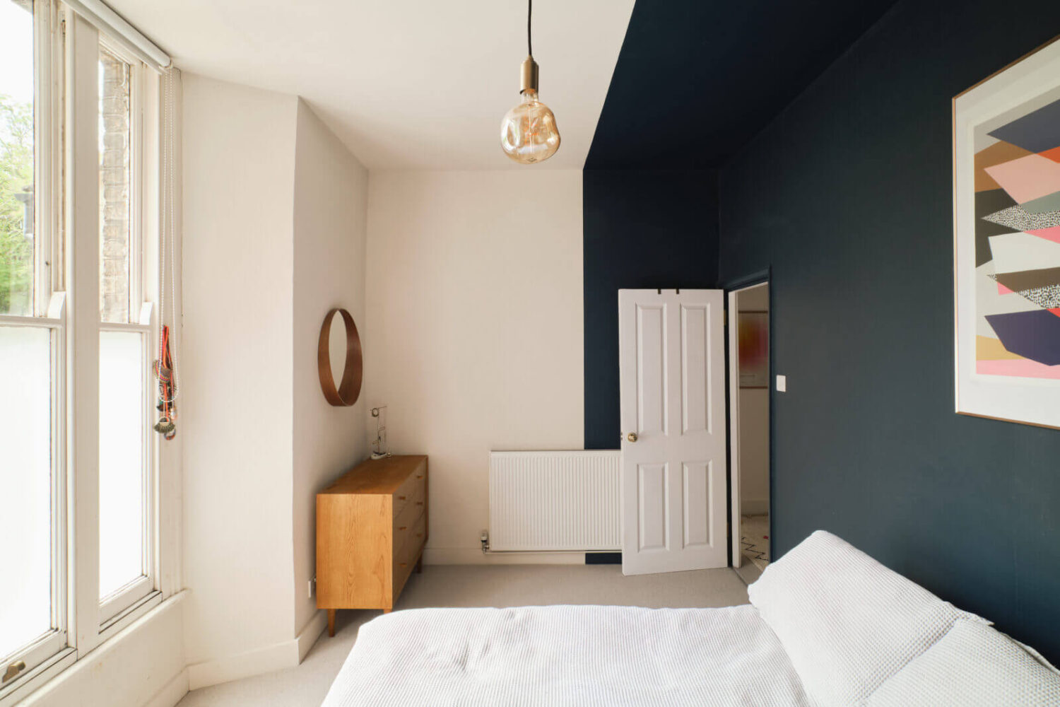blue-accent-wall-bedroom-london-flat-nordroom
