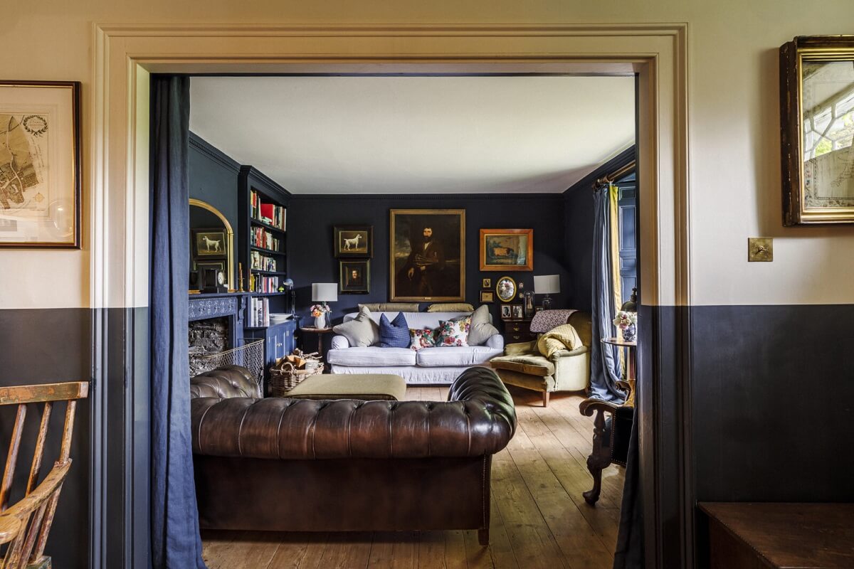 blue-sitting-room-restored-vicarage-nordroom