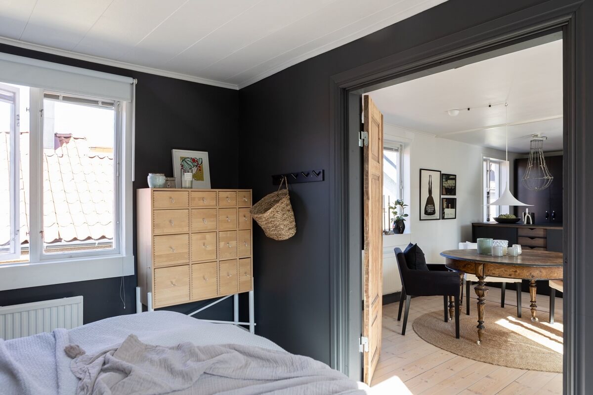 dark-gray-bedroom-monochrome-nordic-home-nordroom