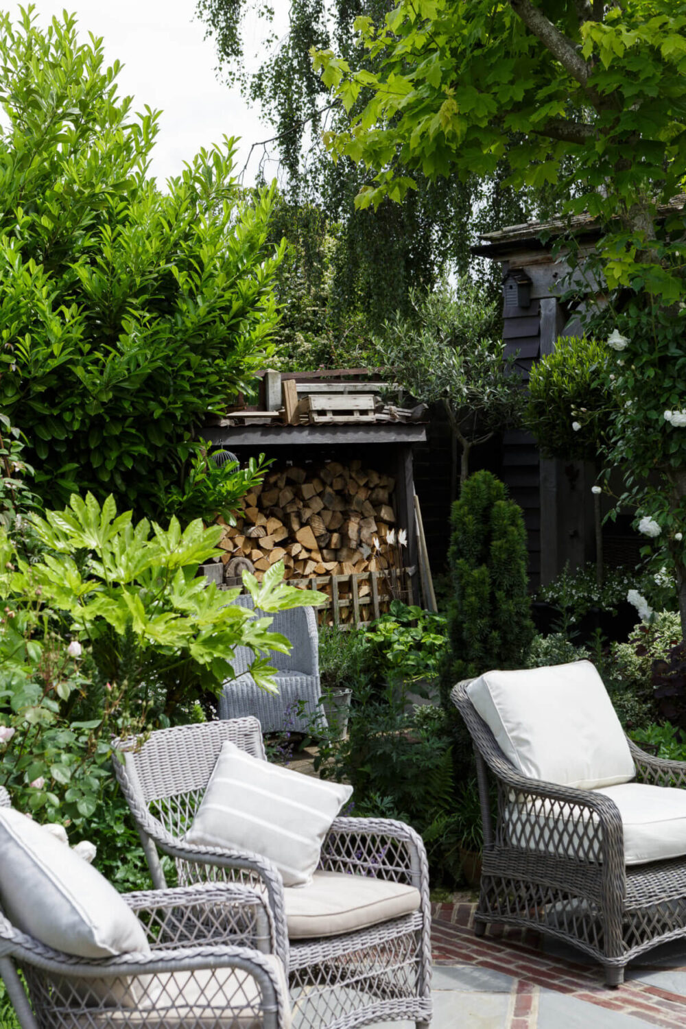 garden-seating-english-garden-nordroom