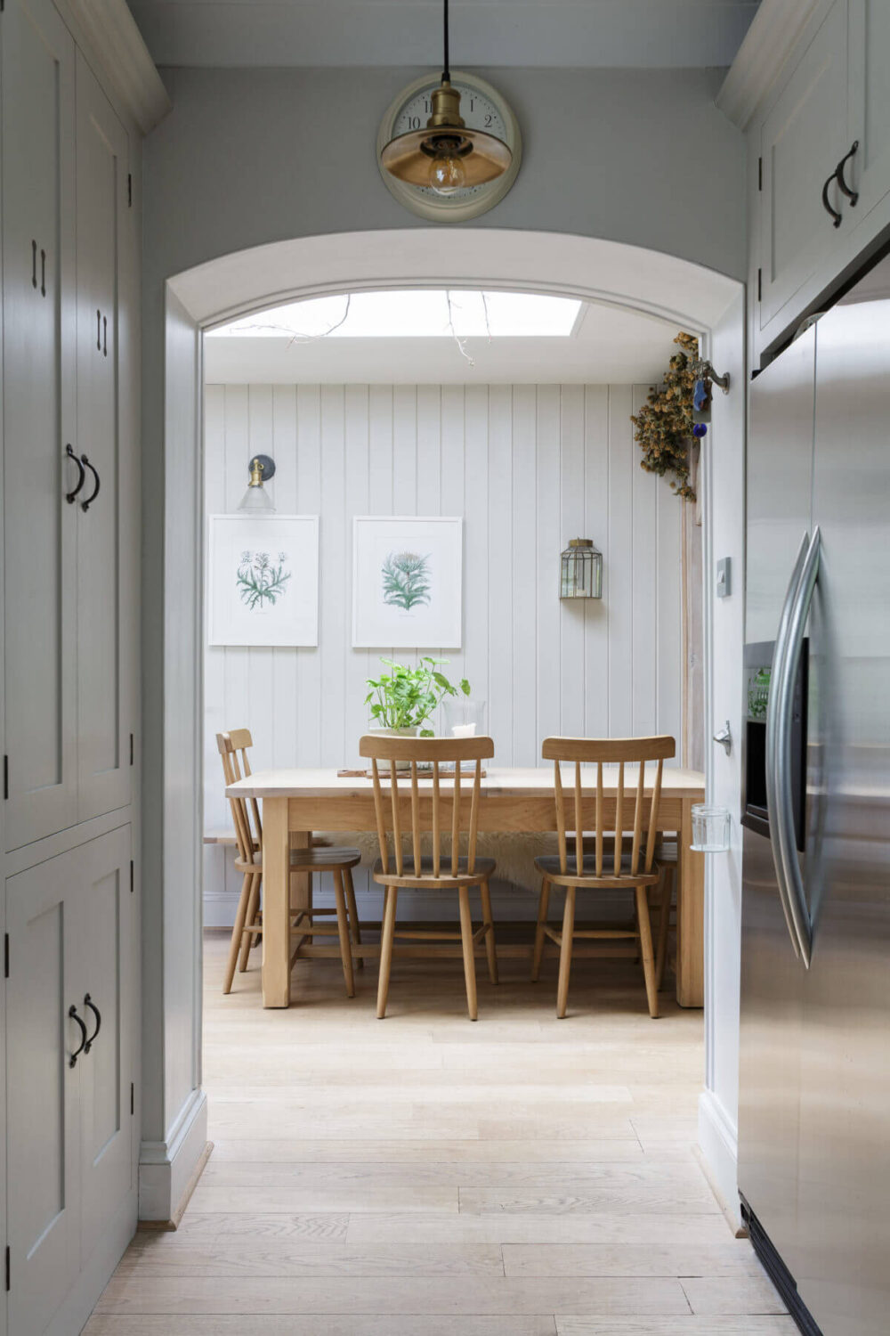 kitchen-dining-room-skylight-cottage-style-home-nordroom