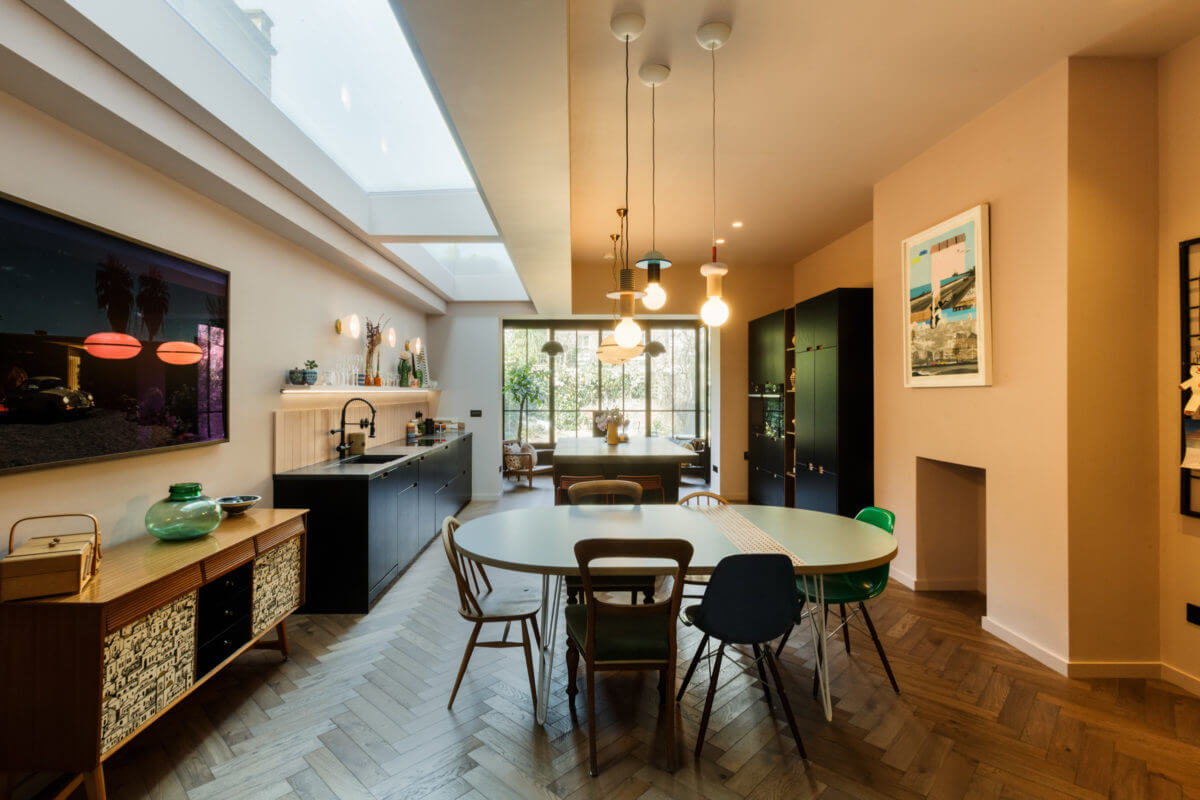 A Combination of Styles and Color in a London Townhouse