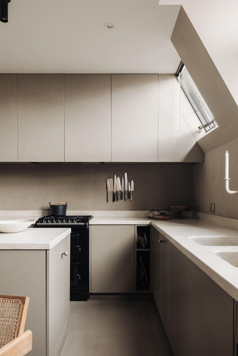 light-gray-modern-kitchen-design-amsterdam-nordroom