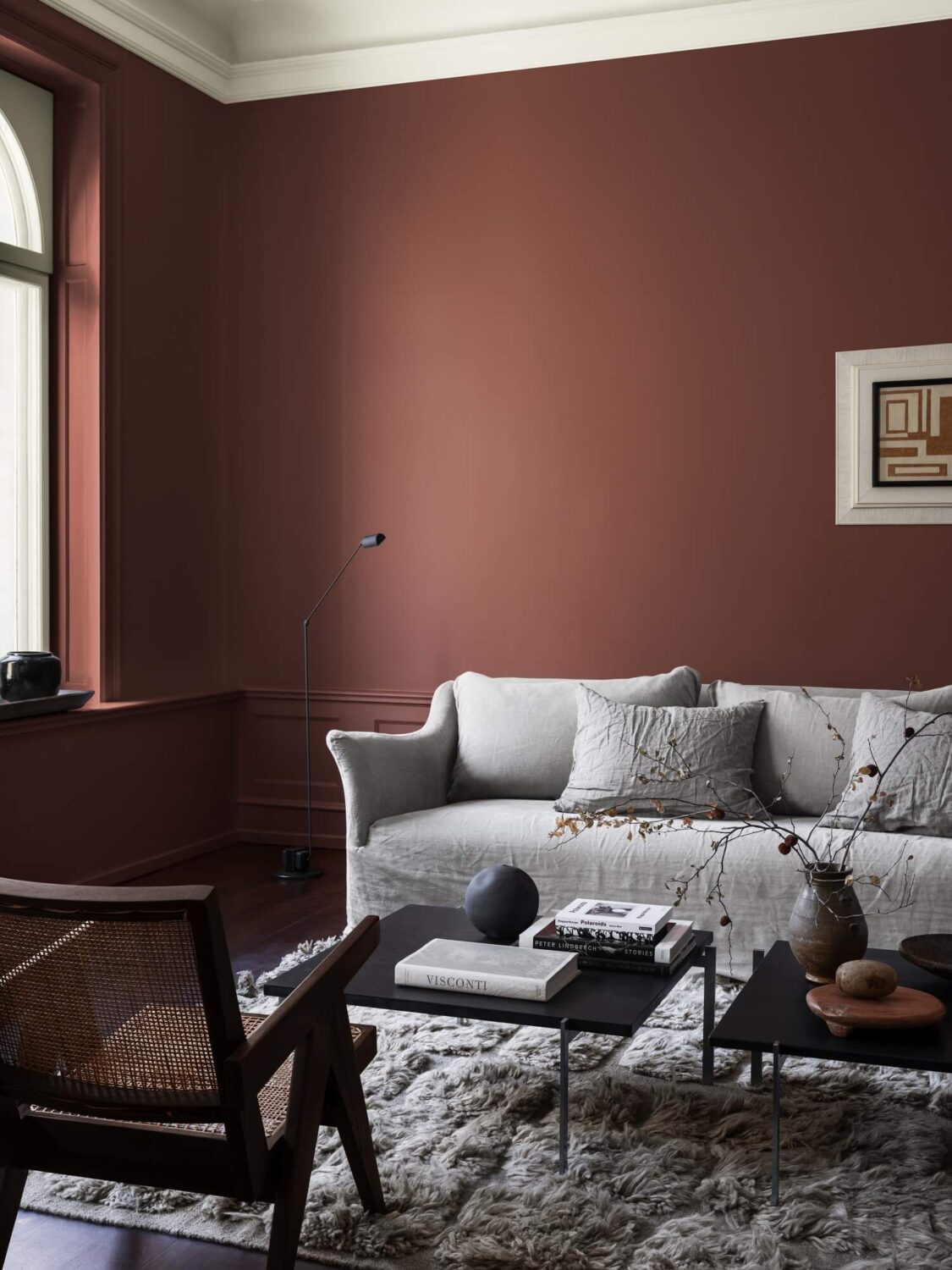 living-room-warm-red-wall-color