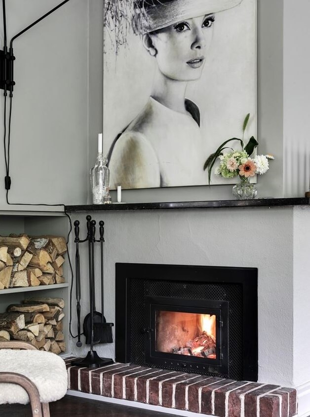 fireplace-cozy-swedish-villa-nordroom