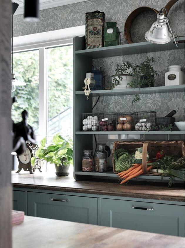 kitchen-open-shelves-wallpaper-nordroom