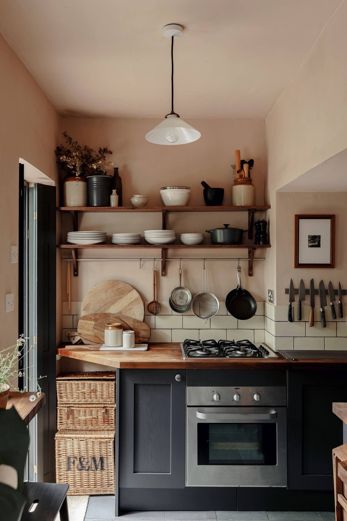 A Serene Period Home in London with Garden