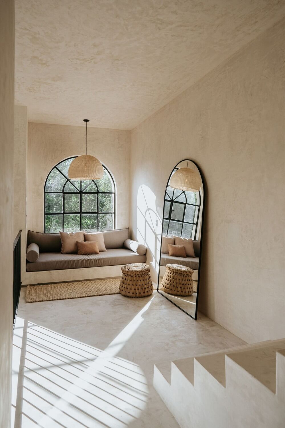 serene-window-seat-arched-window-arched-mirror-nordroom