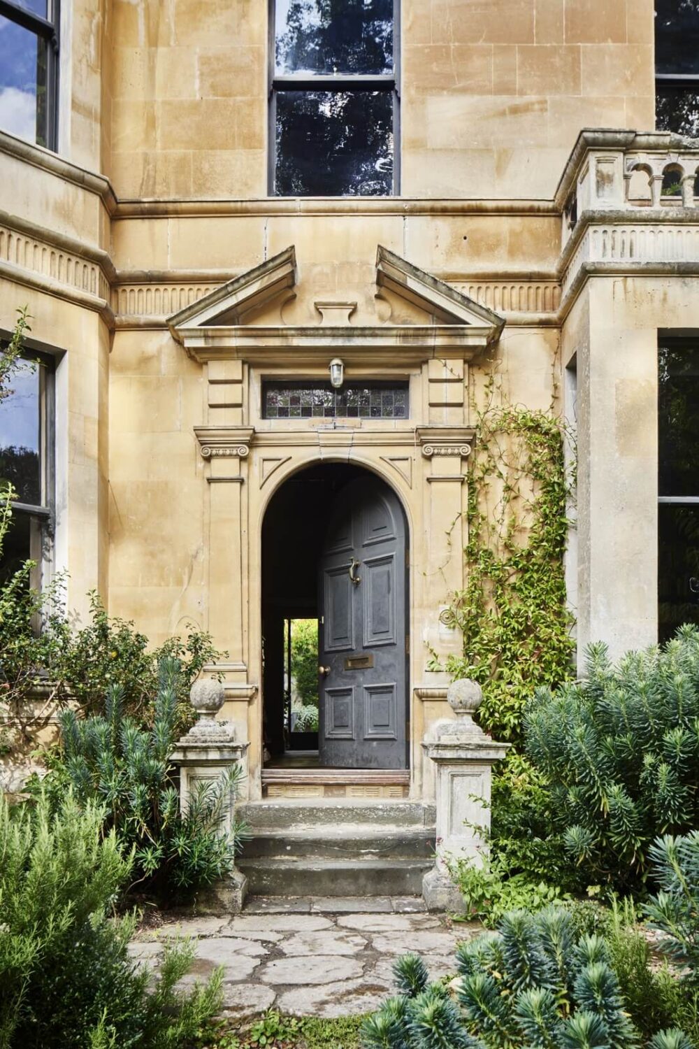 front-door-victorian-villa-bath-england-nordroom