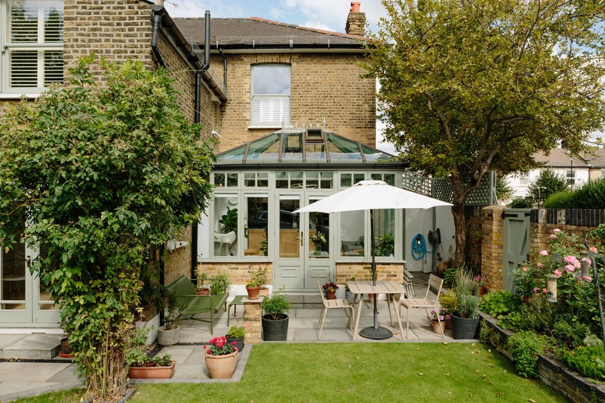 garden-exterior-conservatory-victorian-home-london-nordroom