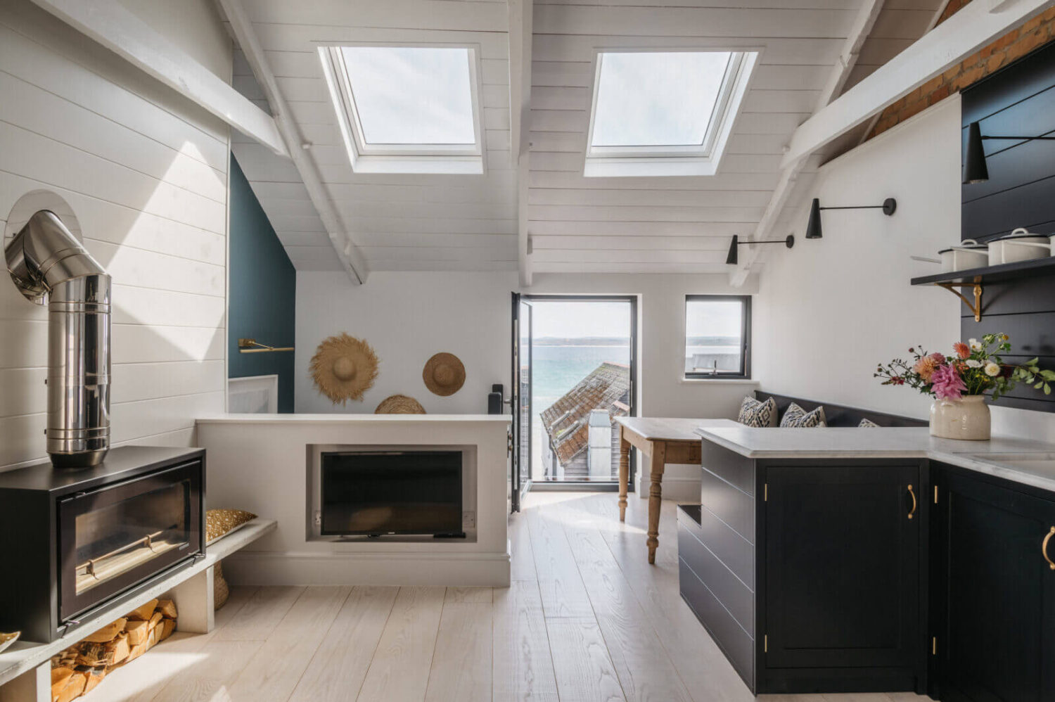 open-plan-kitchen-living-room-skylights-st-ives-nordroom