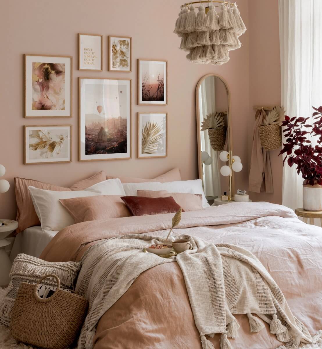 розовая спальня-реденд-пойнт-шервин-уильямс-цвет-2023-нордрум