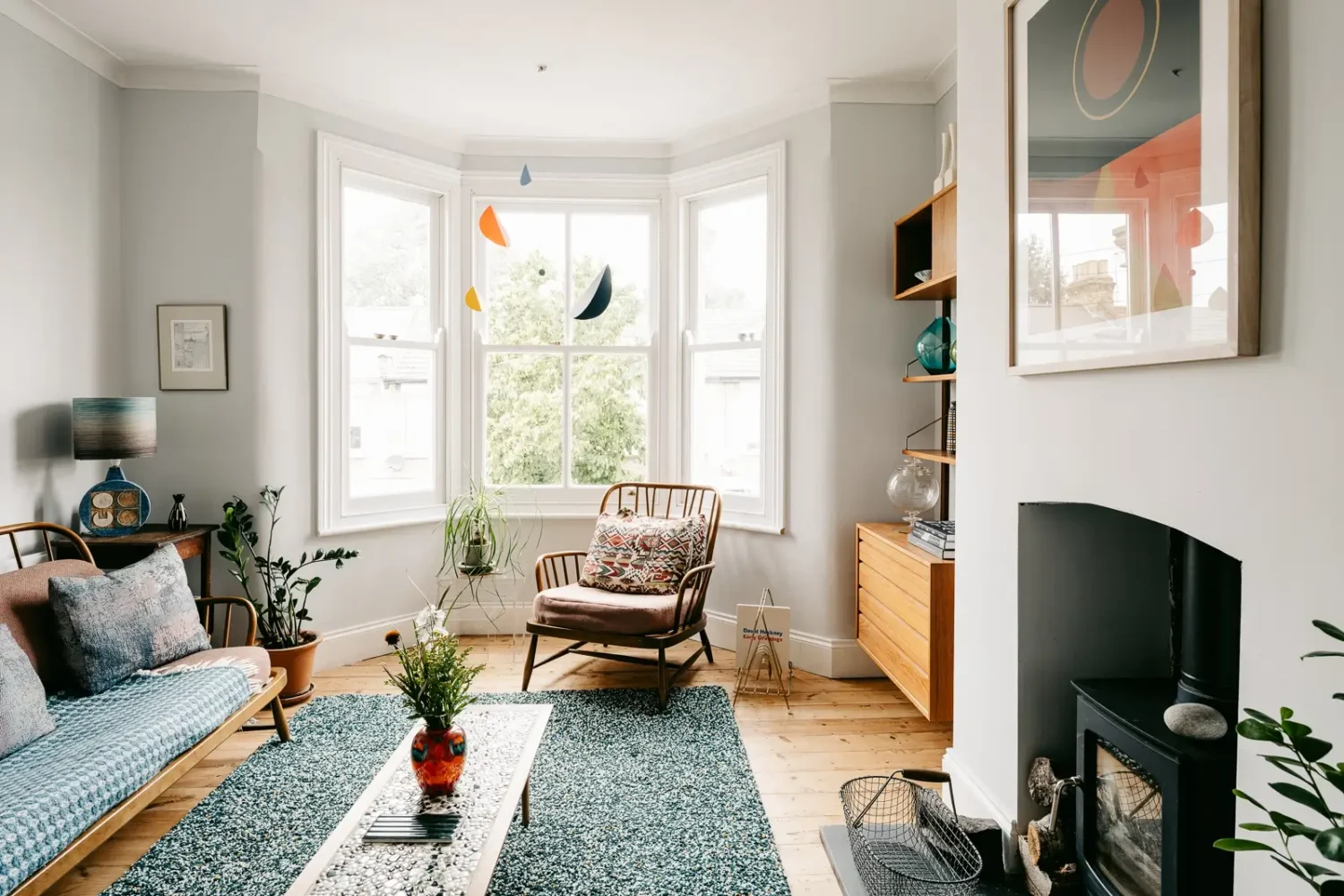 sitting-room-baltic-pine-floorbaords-gray-walls-nordroom