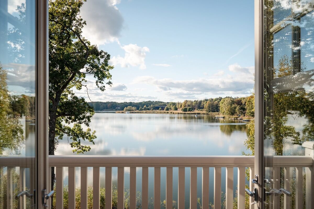 view-archipelago-sweden-balcony-nordroom