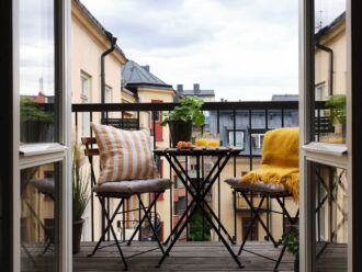 A Stylish Nordic Apartment with Attic Bedroom - The Nordroom - Nordic High Ceiling Apartment Amenities