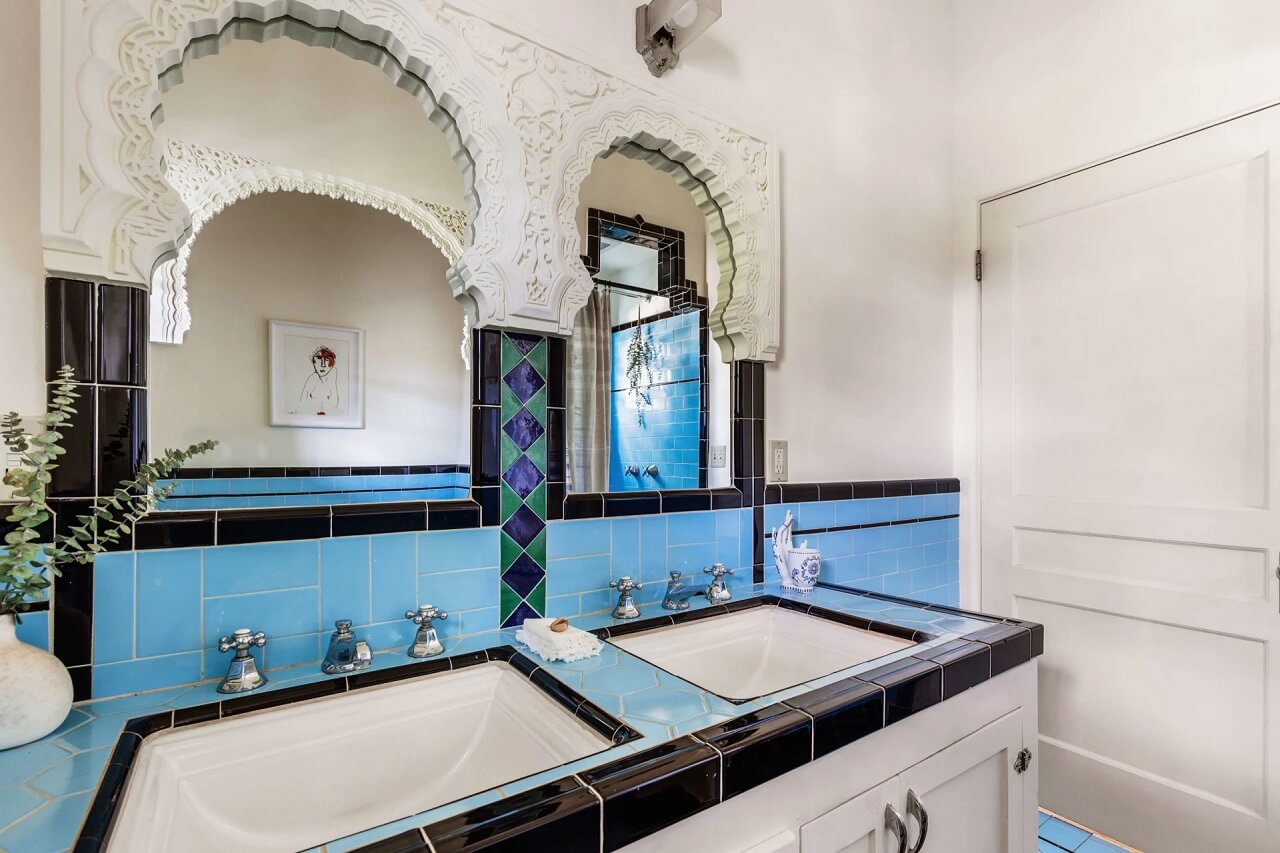 bathroom-double-sink-blue-tiles-nordroom