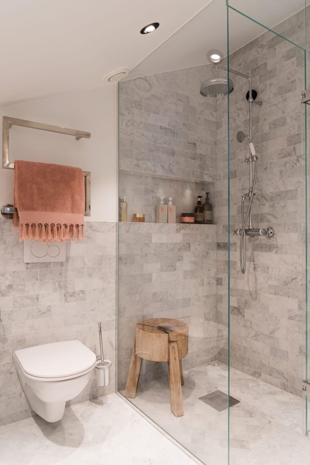 bathroom-sloped-ceiling-walk-in-shower-carrara-marble-niche-nordroom