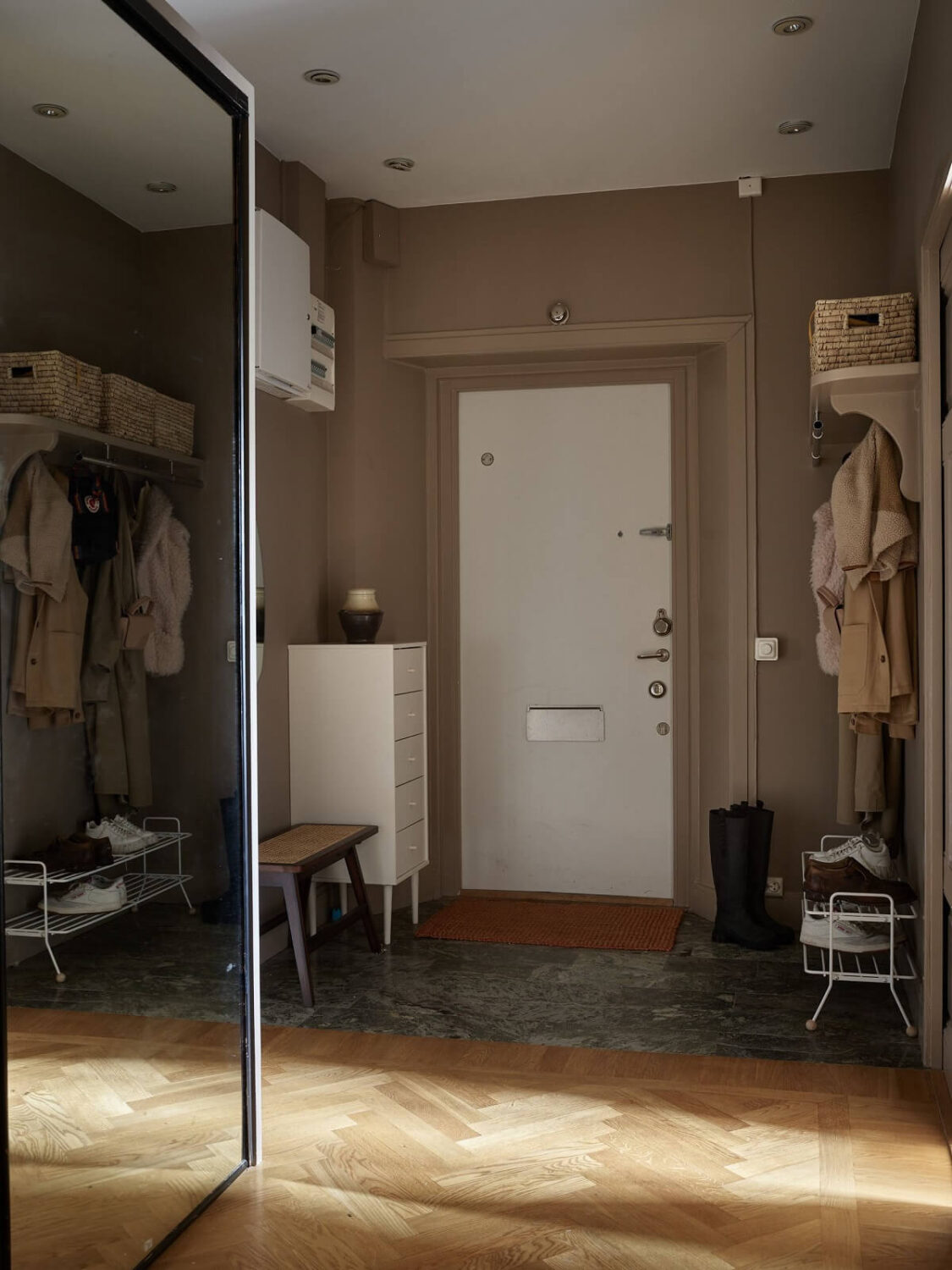 brown-hallway-mirror-closet-wooden-floor-nordroom