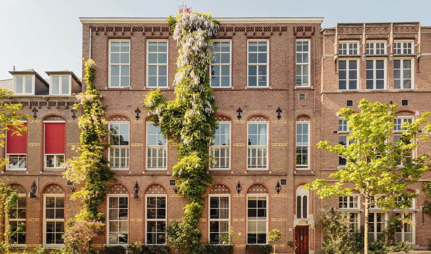 exterior-loft-school-conversion-amsterdam-nordroom