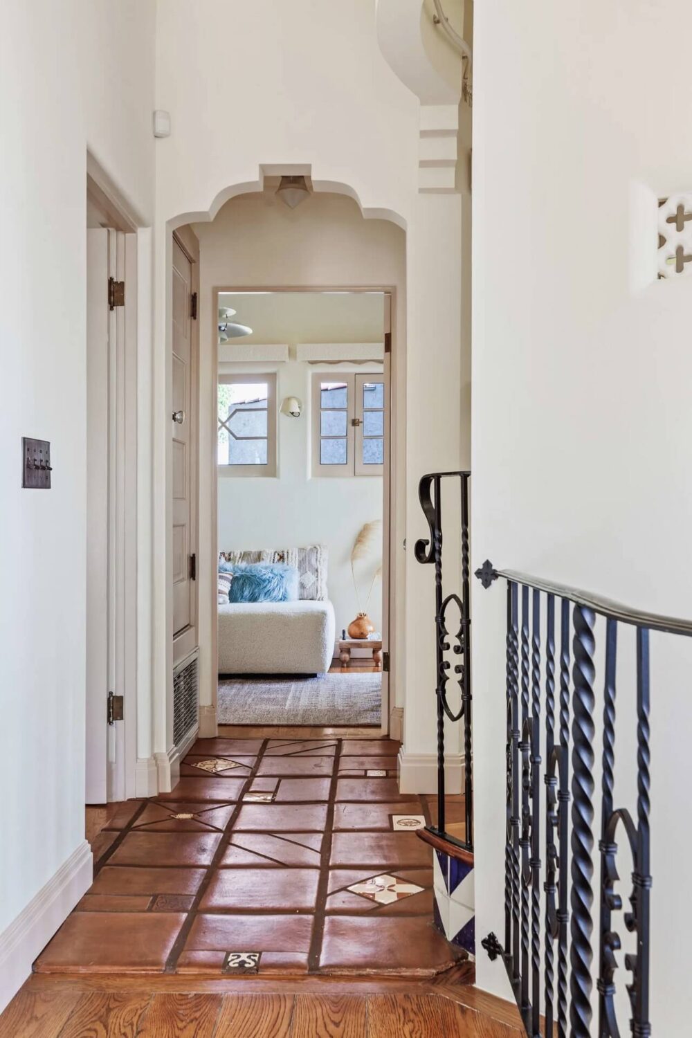 hallway-terracotta-floor-tiles-spanish-style-villa-nordroom
