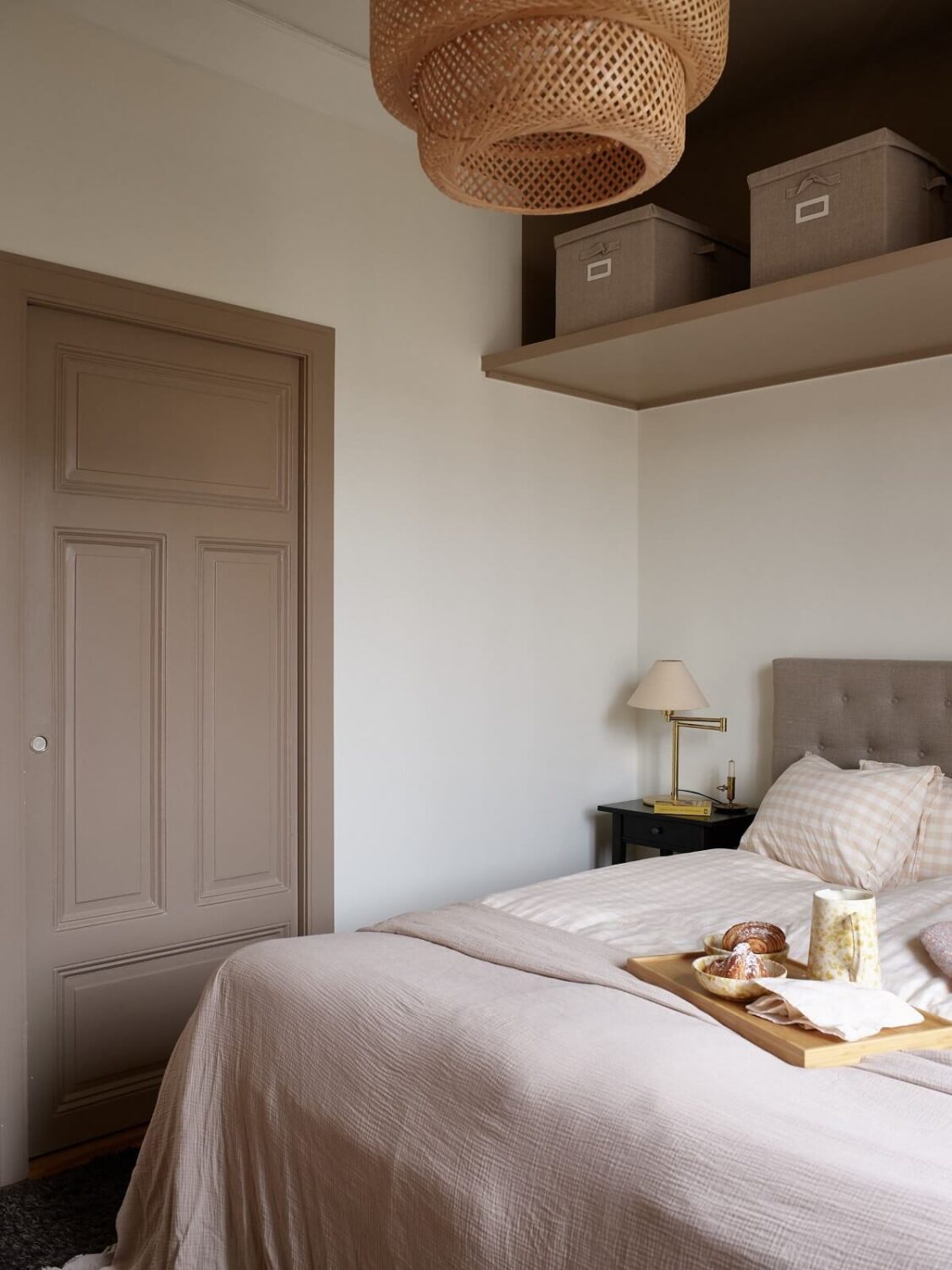 master-bedroom-shelf-above-bed-light-brown-accent-color-nordroom