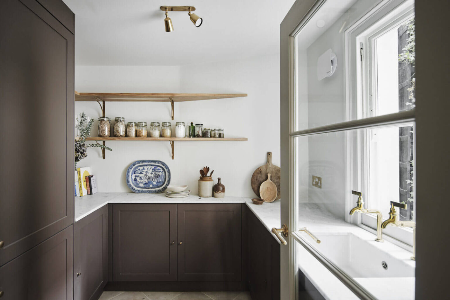A Stylish Regency Townhouse in London - The Nordroom