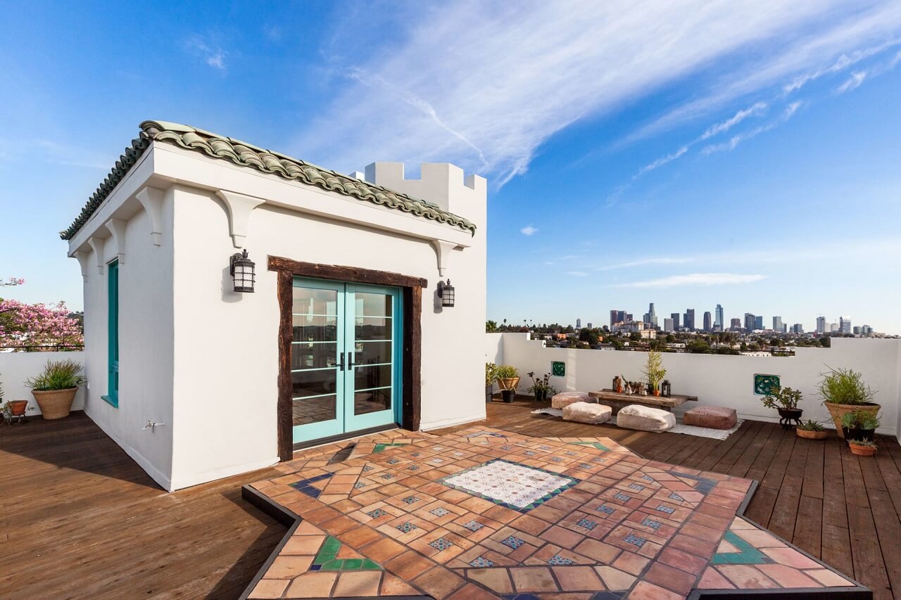 rooftop-spanish-style-villa-nordroom