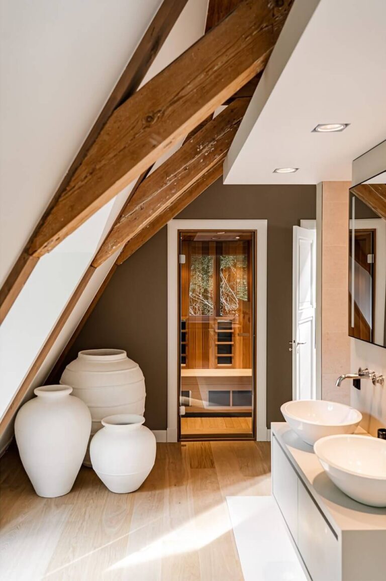 A Luxurious Dutch Villa in a Former Carriage House - The Nordroom